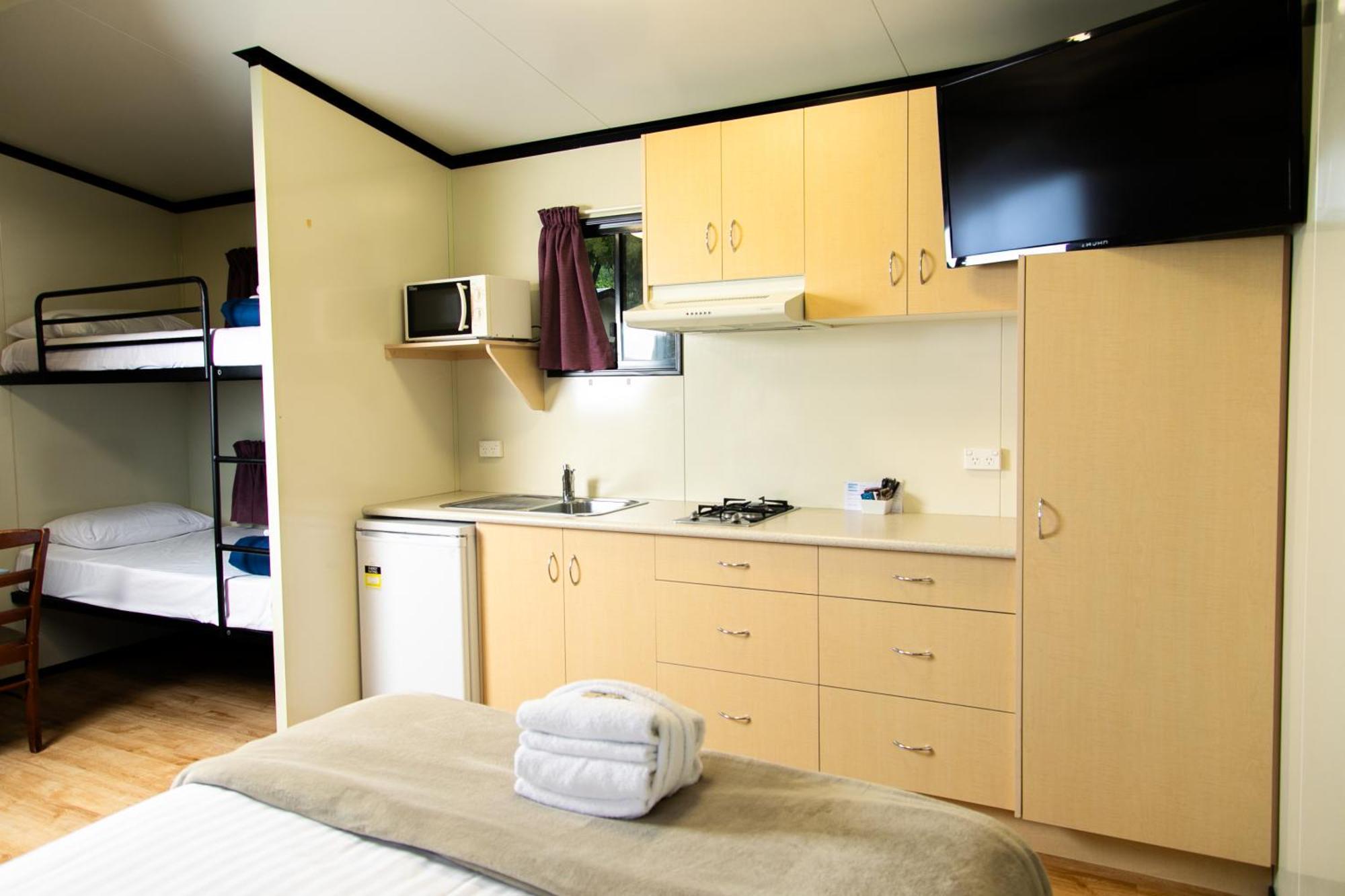 Big4 Toowoomba Garden City Holiday Park Habitación foto